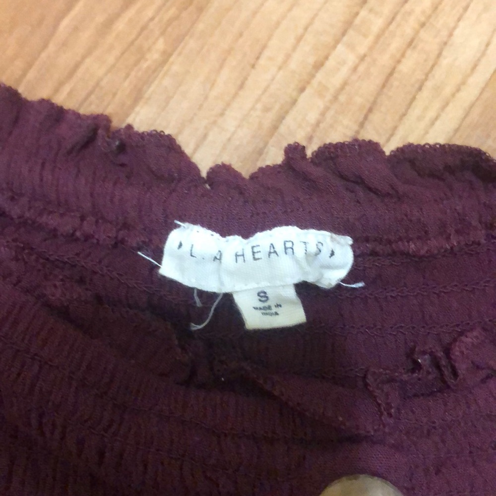 L.A. Hearts Maroon off the shoulder top size small - Picture 2 of 2